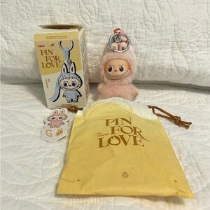 THE MONSTERS Pin for Love Series-Vinyl Plush Pendant Blind Box (A-M) *G